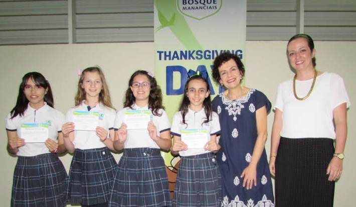 Alegria das alunas com as conquistas das amigas  marca o Thanksgiving Day 2018