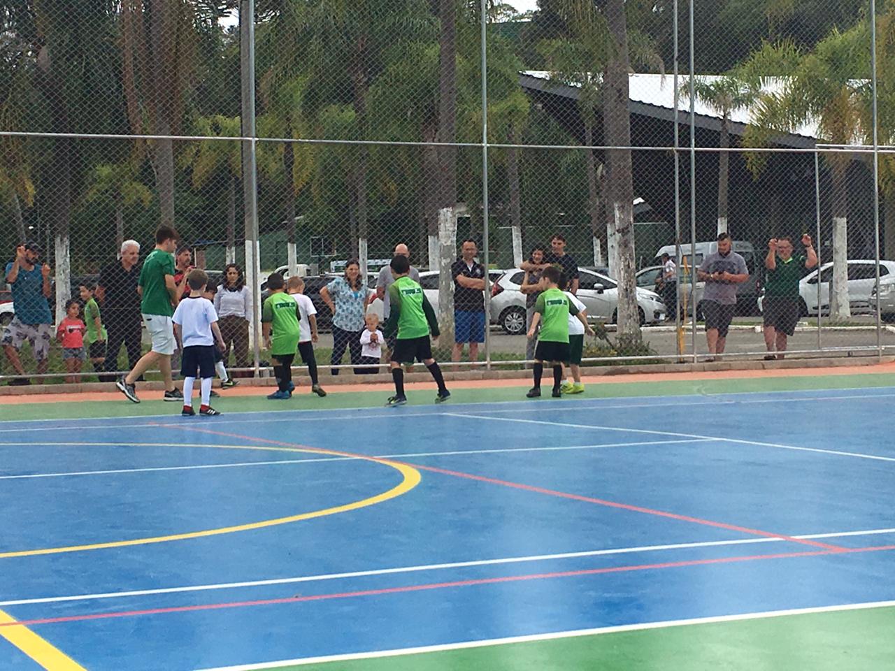 Amistoso de Futsal inaugura nova quadra da Unidade Bosque