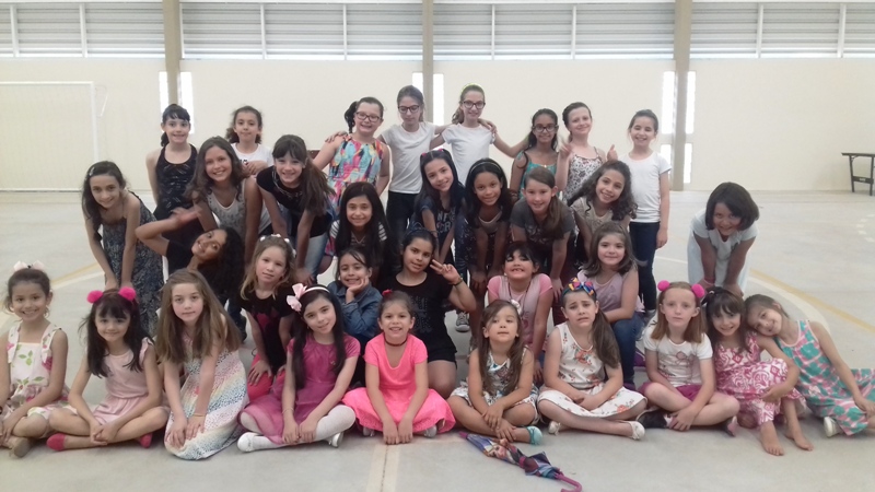 Festival de Dança empolga alunas